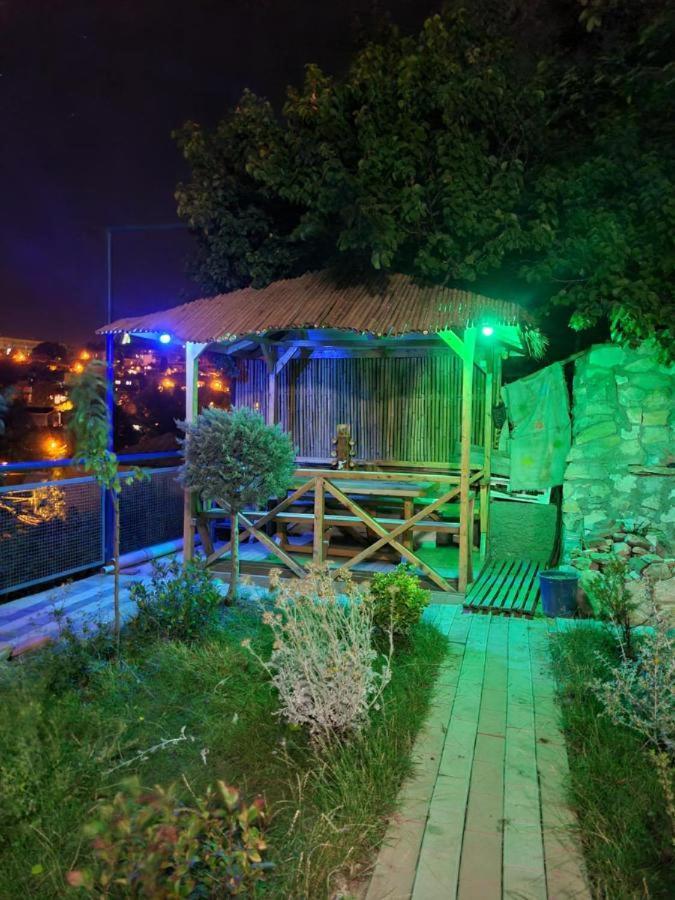 Green Garden - Crimea Tbilisi Exterior photo